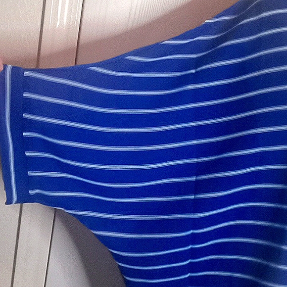 Sheer Ladies Top - Picture 2 of 4